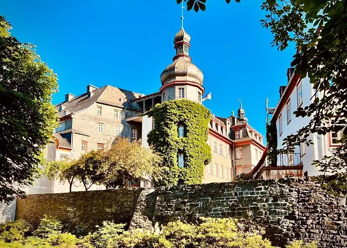 Neu! Schoenes Wohnen Appartement *